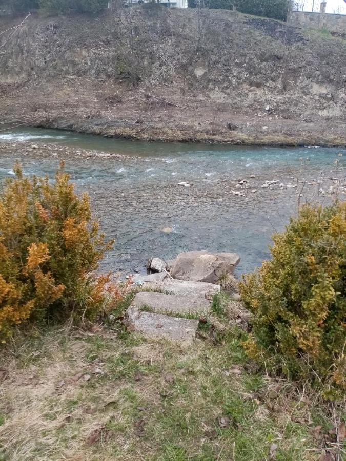 Садиба Федорчуків За Рікою1 Szeszory Zewnętrze zdjęcie