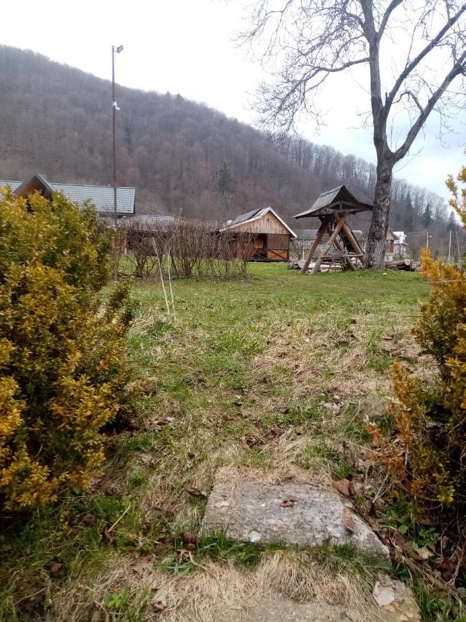 Садиба Федорчуків За Рікою1 Szeszory Zewnętrze zdjęcie